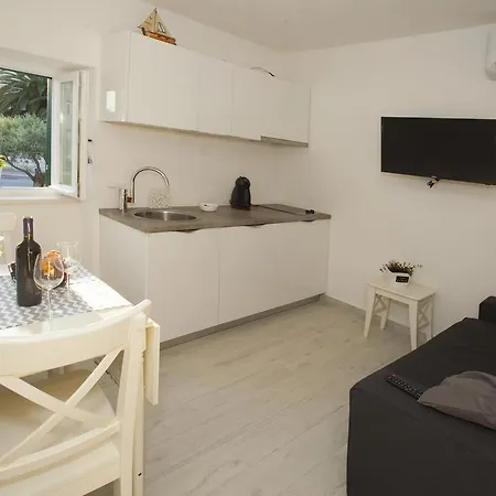 Apartment Luca *