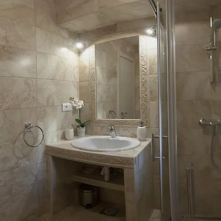 Apartment Luca Split